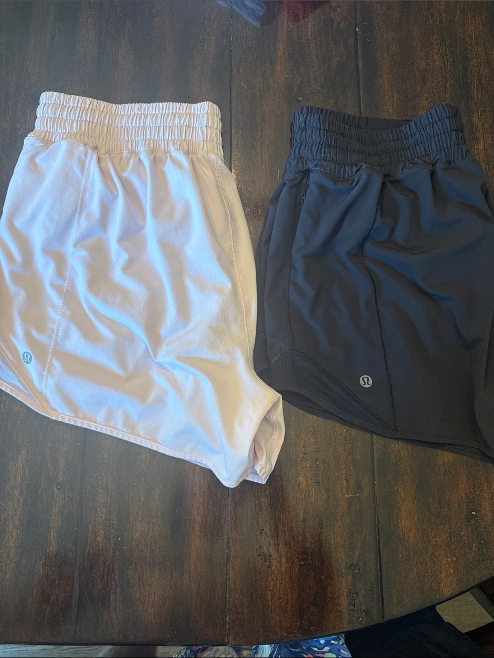 lululemon athletica White and Black Womens Hotty Hot Athletic Shorts - 2-Pack